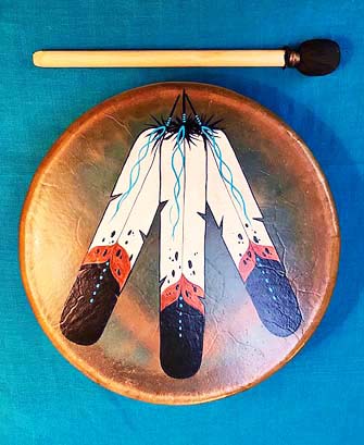 北アメリカ先住民族の<br>楽器やCDが到着！